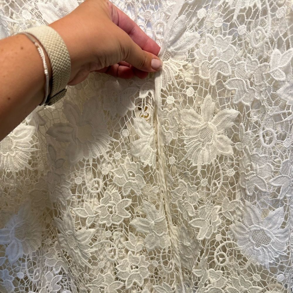 NWT Lace Coverlet One Size - Picture 4 of 4